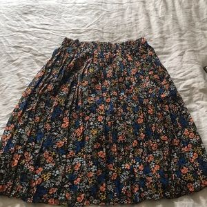 Gap floral midi pleated skirt